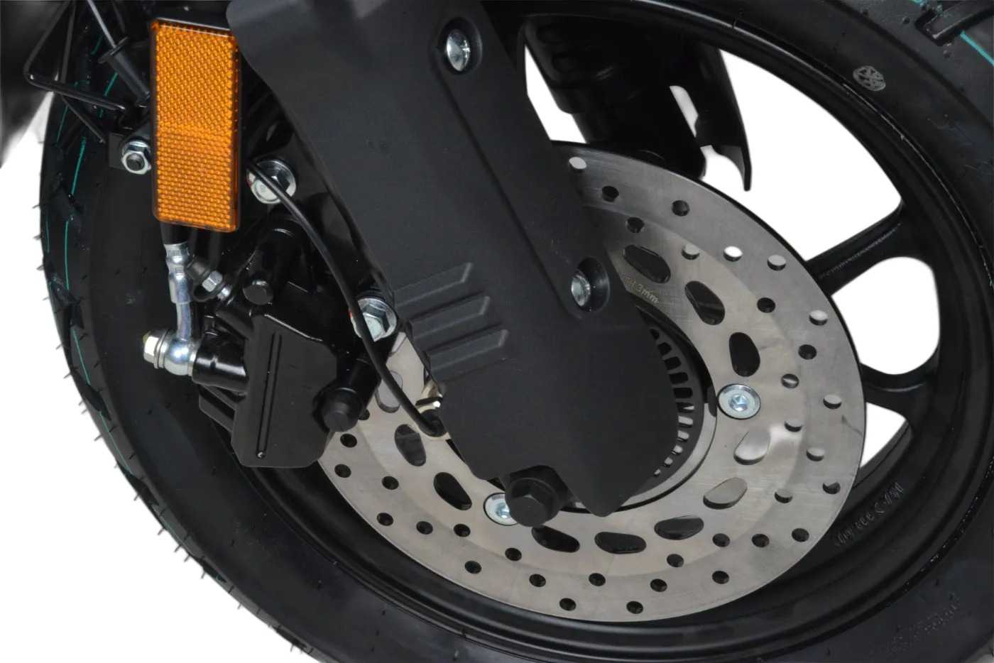 Скутер Motoland TANK 150 черный